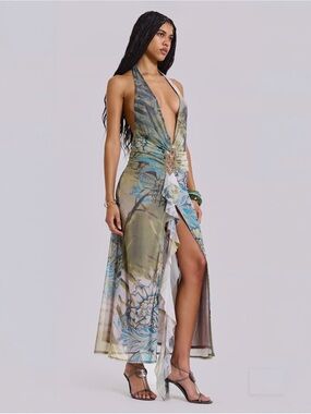 moss green metallic umbra maxi dress from jaded london Jaded London Size Medium Umbra Moss Green Knit Metallic Long Sleeve Maxi Dress